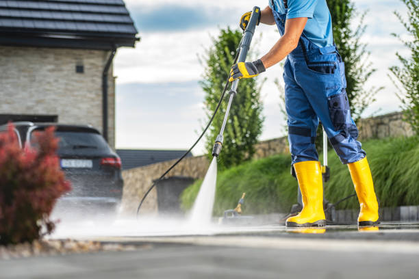 Post-Construction Pressure Washing in Stony Point, MI